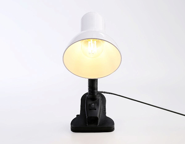 Изображение Настольная лампа Ambrella Light Desk DE7707