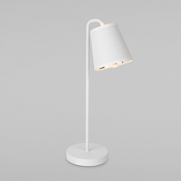 Изображение Настольная лампа Eurosvet Montero 01134/1 белый a061343